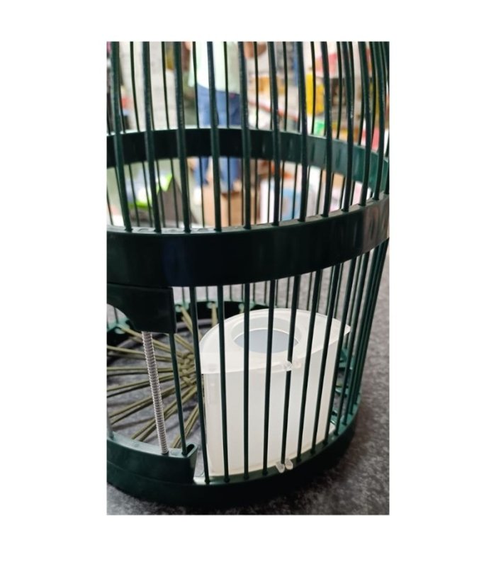 comedero interior jaula perdiz